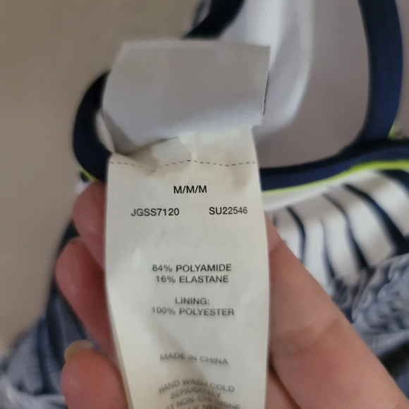 Jag,Leafy Escape Double Strap One Piece Swimsuit One-Piece Swimsuit, Size Medium - Picture 6 of 7